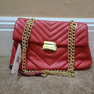 Red purse Steve Madden